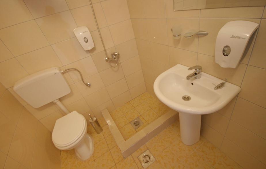 Pansion Bianko Hotel Скопие Екстериор снимка